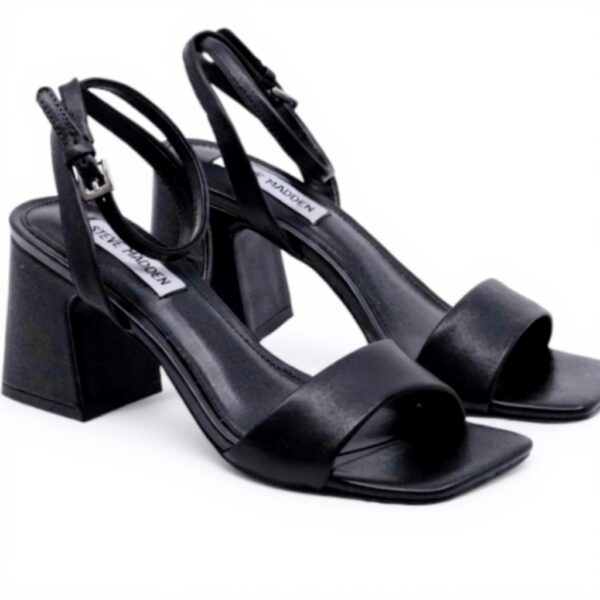 Sandale Steve Madden Cuir Noir Slingback Femme Élégante